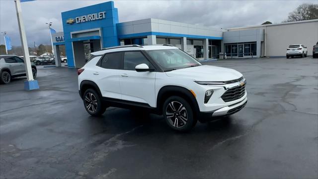 new 2025 Chevrolet TrailBlazer car, priced at $29,505