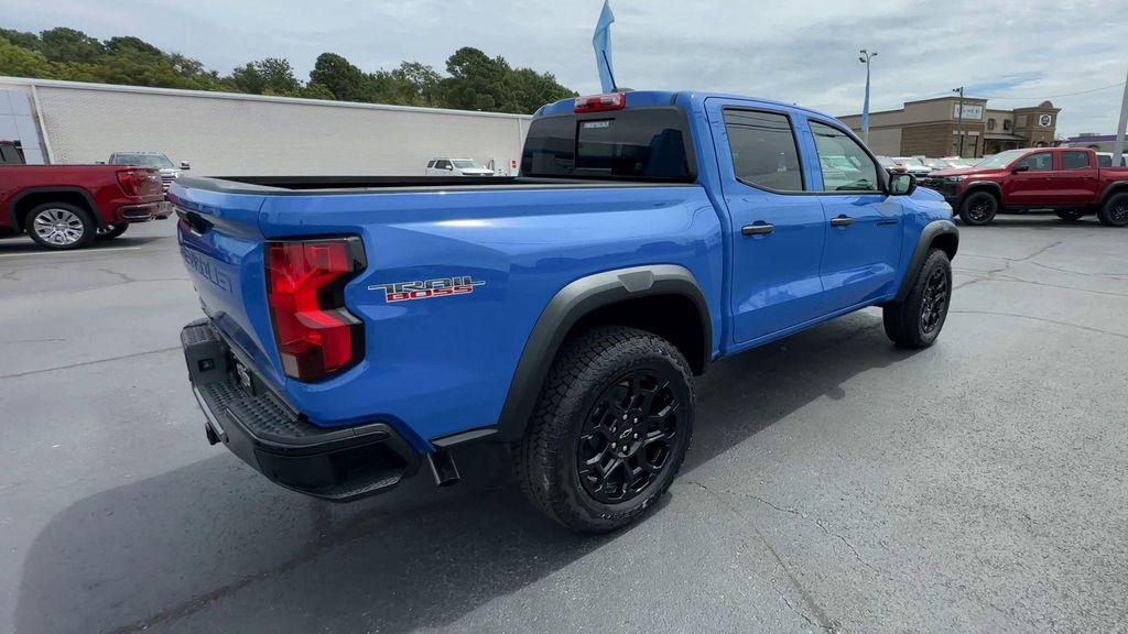 new 2026 Chevrolet Colorado car, priced at $44,095
