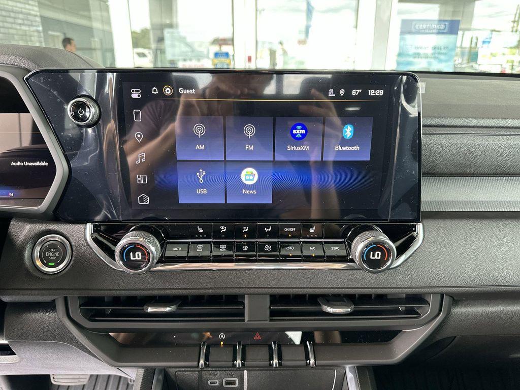 new 2026 Chevrolet Colorado car, priced at $44,095