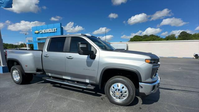 new 2025 Chevrolet Silverado 3500 car, priced at $72,820
