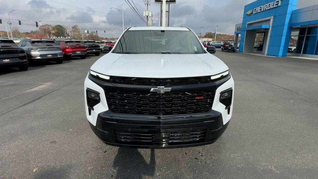 new 2026 Chevrolet Traverse car, priced at $58,255