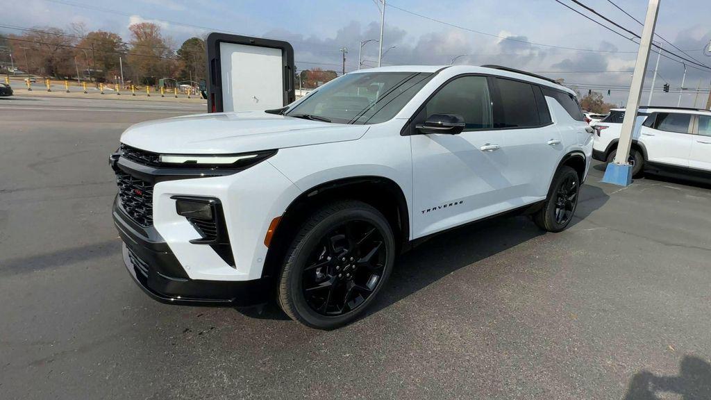 new 2026 Chevrolet Traverse car, priced at $58,255