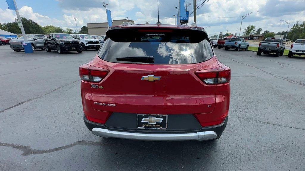 new 2026 Chevrolet TrailBlazer car, priced at $25,509