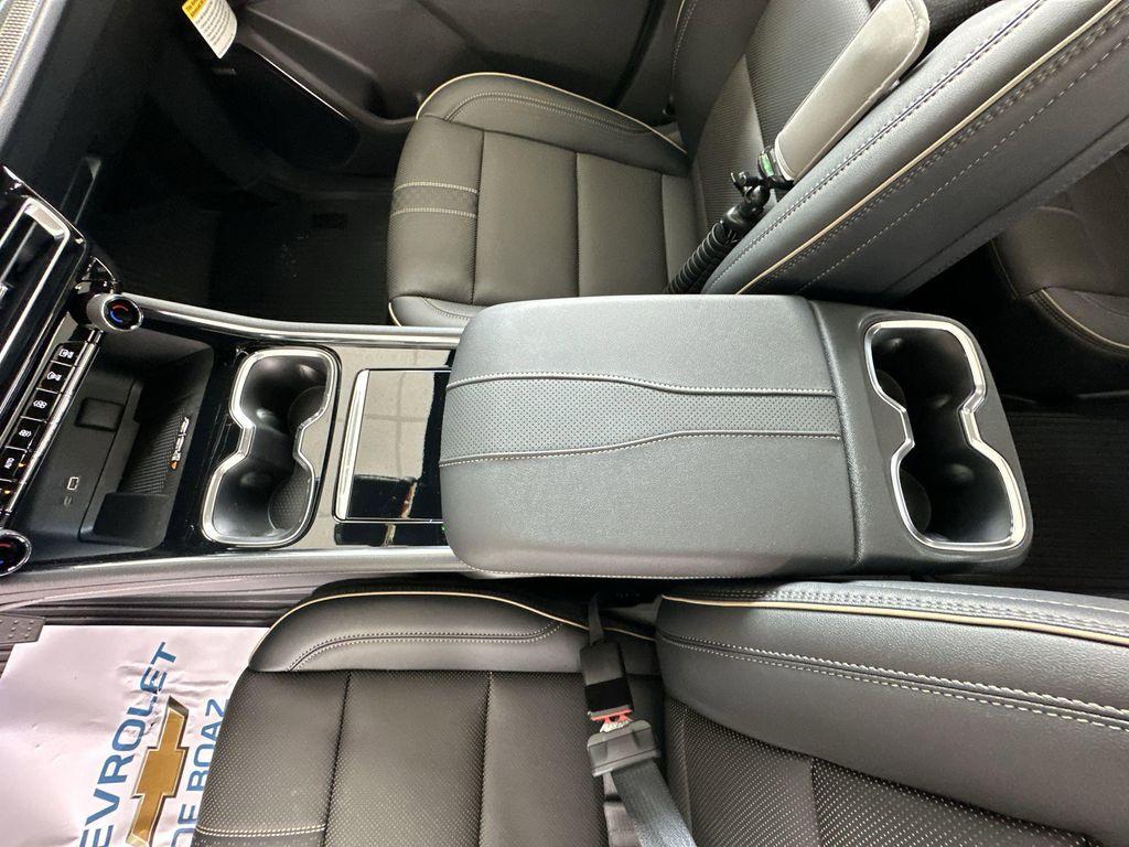 new 2026 Chevrolet Traverse car, priced at $56,960