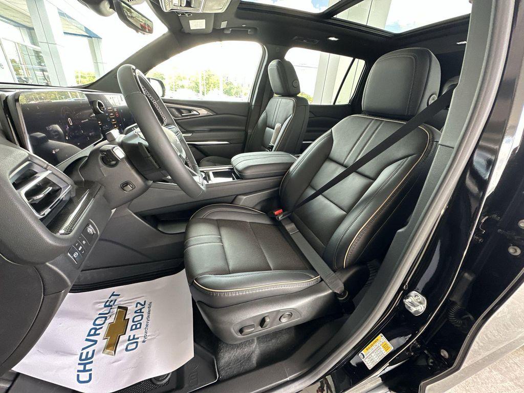 new 2026 Chevrolet Traverse car, priced at $56,960