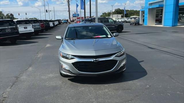 new 2025 Chevrolet Malibu car, priced at $26,551