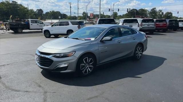 new 2025 Chevrolet Malibu car, priced at $26,551