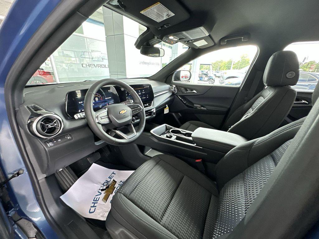 new 2026 Chevrolet Equinox car, priced at $27,888