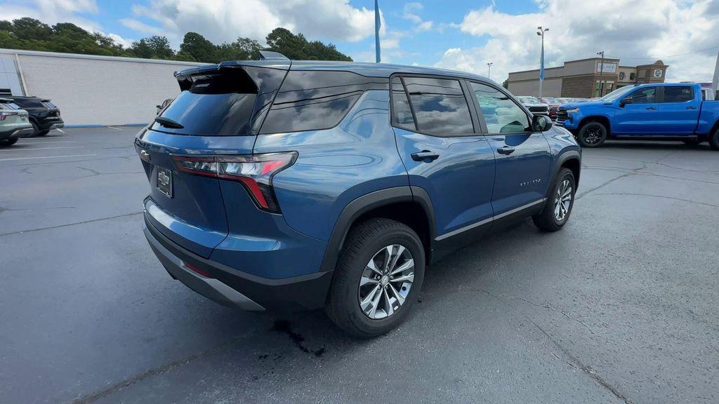new 2026 Chevrolet Equinox car, priced at $27,888