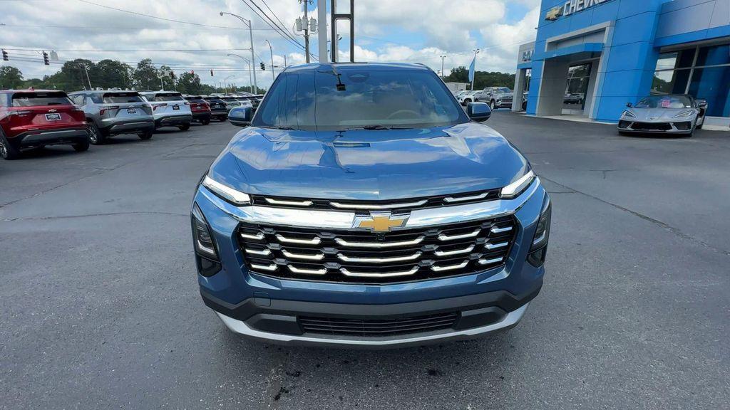new 2026 Chevrolet Equinox car, priced at $27,888