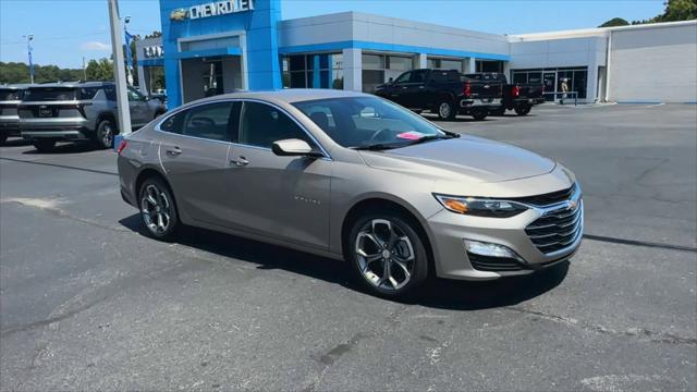 new 2025 Chevrolet Malibu car, priced at $27,928