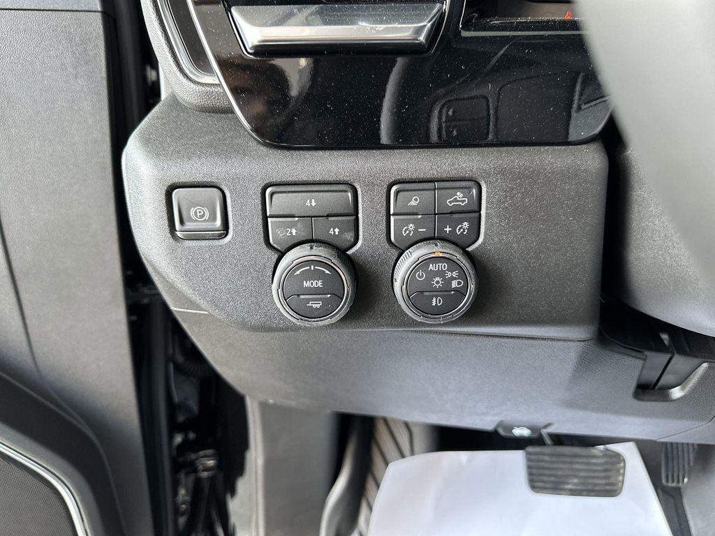 new 2025 Chevrolet Silverado 2500 car, priced at $72,555