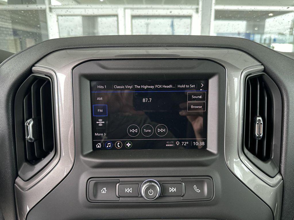 new 2025 Chevrolet Silverado 1500 car, priced at $43,998