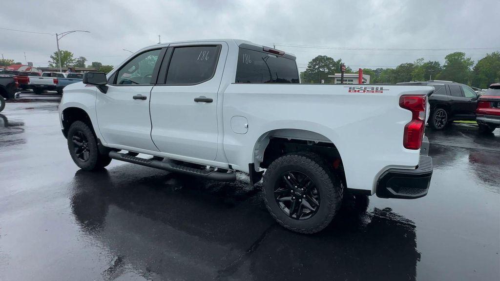new 2025 Chevrolet Silverado 1500 car, priced at $43,998