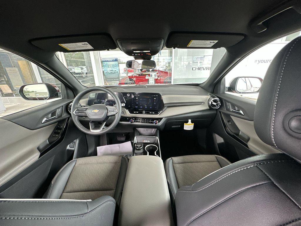 new 2026 Chevrolet Equinox car, priced at $31,619
