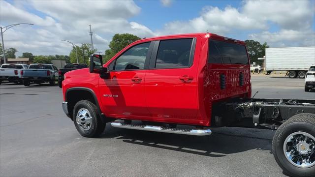 new 2025 Chevrolet Silverado 3500 car, priced at $56,658