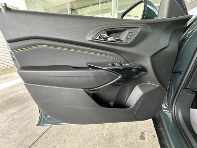 new 2025 Chevrolet Trax car, priced at $24,430