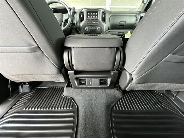 new 2025 Chevrolet Silverado 1500 car, priced at $39,998