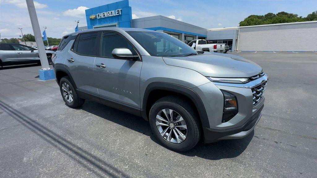 new 2026 Chevrolet Equinox car, priced at $27,888