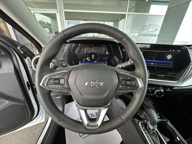 new 2025 Chevrolet Trax car, priced at $27,325