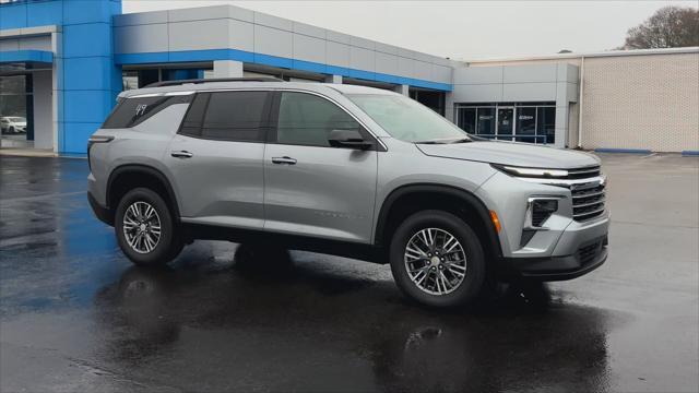 new 2025 Chevrolet Traverse car, priced at $41,535