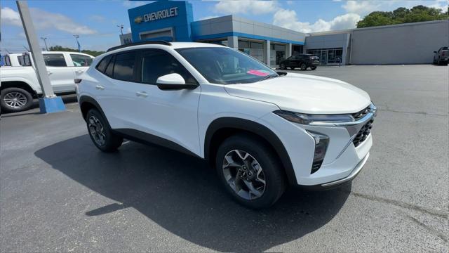 new 2025 Chevrolet Trax car, priced at $24,390