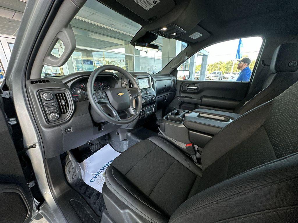 new 2026 Chevrolet Silverado 1500 car, priced at $40,205