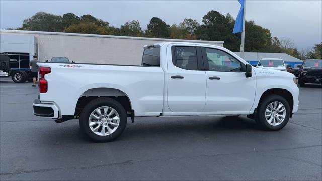 new 2025 Chevrolet Silverado 1500 car, priced at $42,410