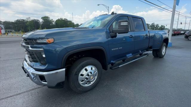 new 2025 Chevrolet Silverado 3500 car, priced at $72,930