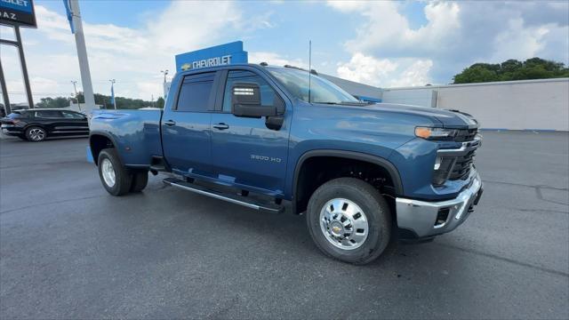 new 2025 Chevrolet Silverado 3500 car, priced at $72,930