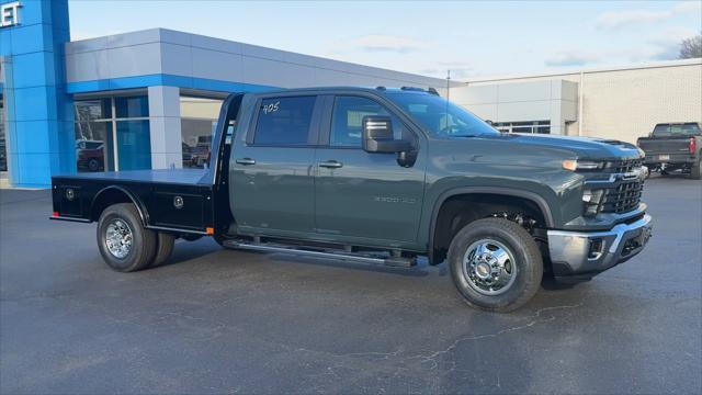 new 2025 Chevrolet Silverado 3500 car, priced at $65,209