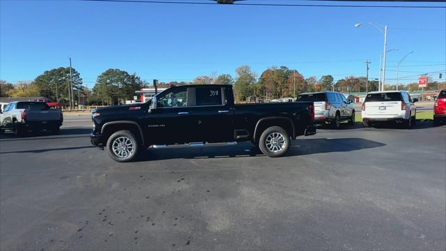 new 2025 Chevrolet Silverado 2500 car, priced at $63,624