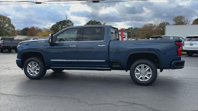 new 2025 Chevrolet Silverado 2500 car, priced at $74,998