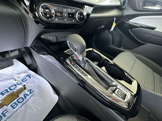 new 2025 Chevrolet Trax car, priced at $24,825