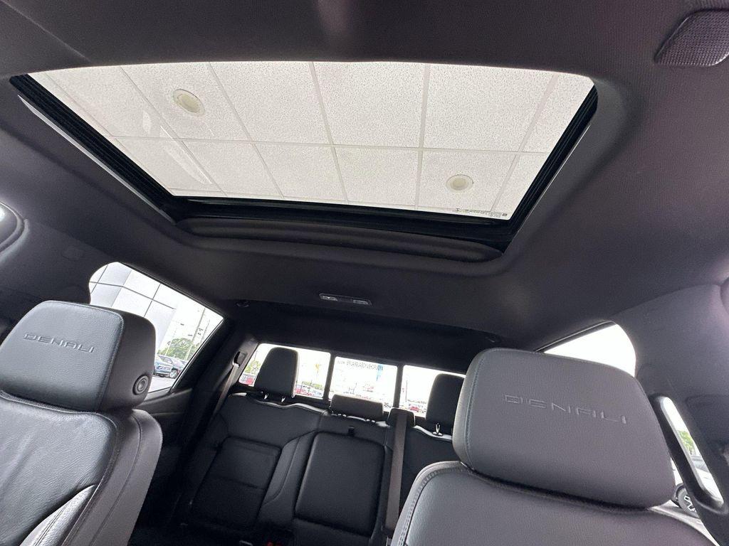 used 2021 GMC Sierra 1500 car, priced at $48,987