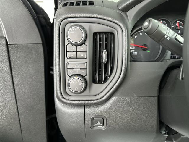 new 2025 Chevrolet Silverado 1500 car, priced at $48,564