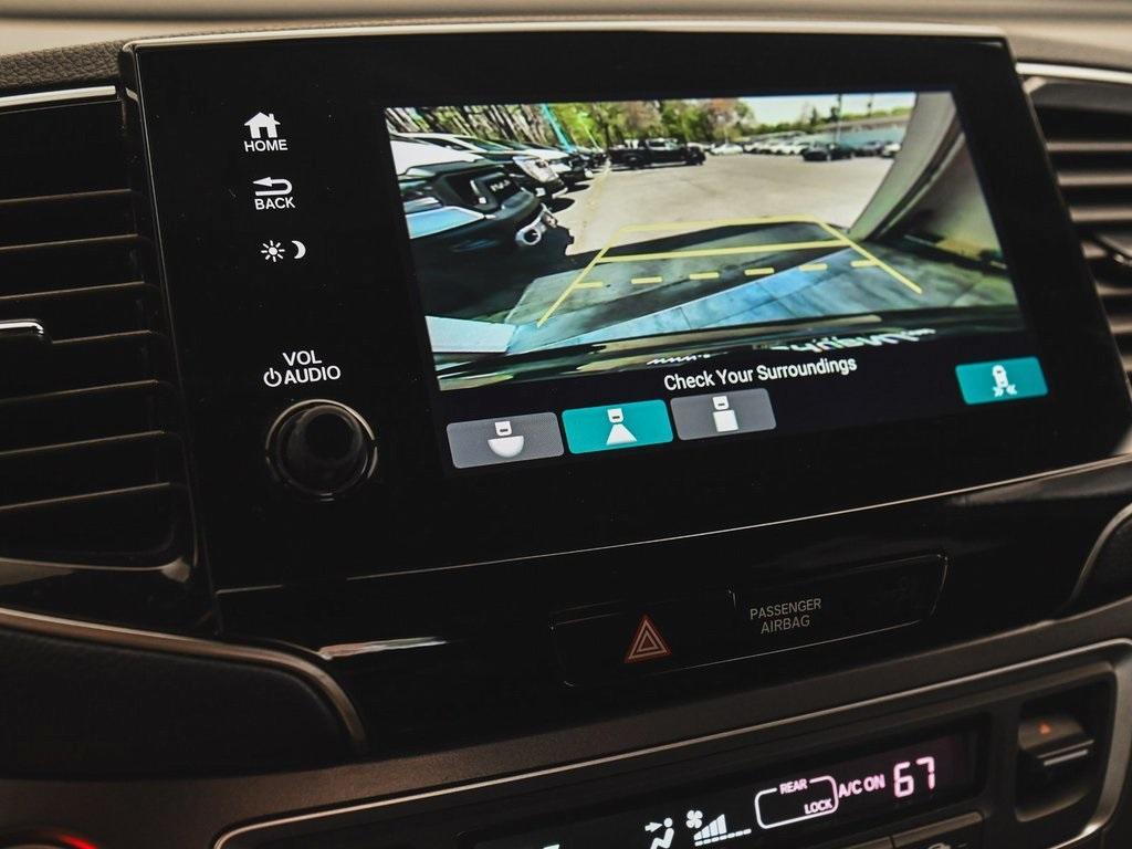 used 2022 Honda Pilot car, priced at $28,990