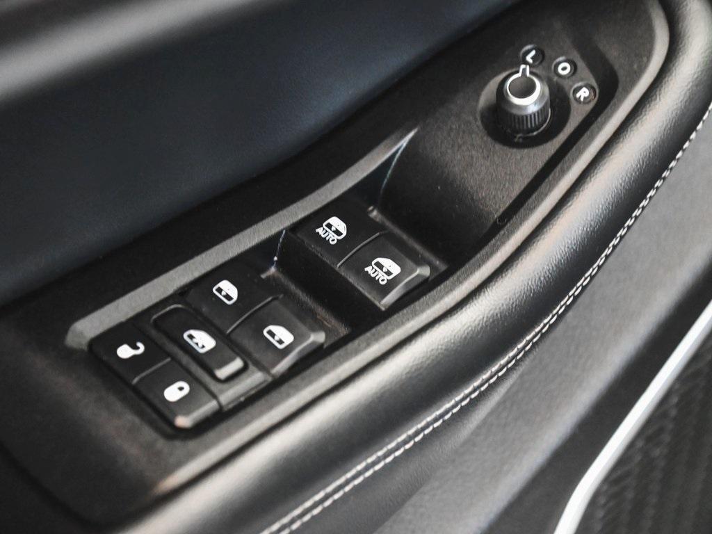 used 2022 Jeep Grand Cherokee L car, priced at $29,890