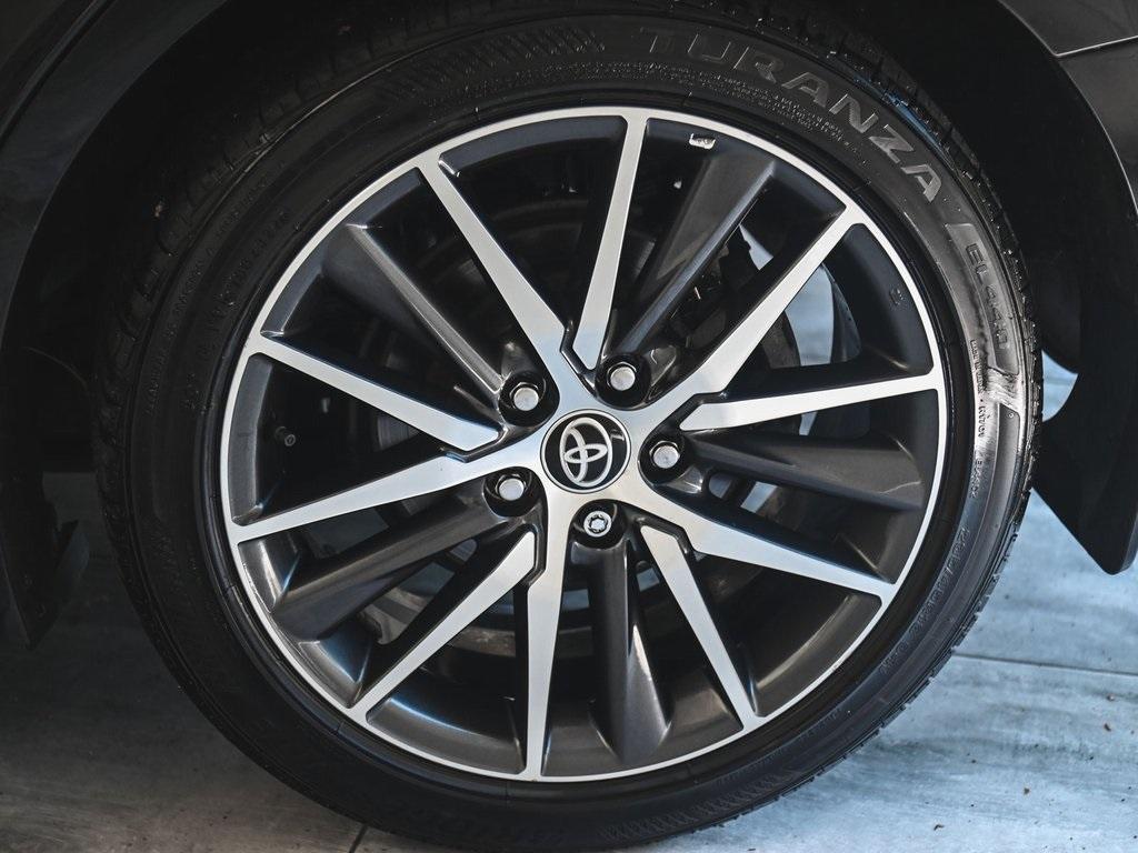 used 2022 Toyota Camry Hybrid car, priced at $17,995