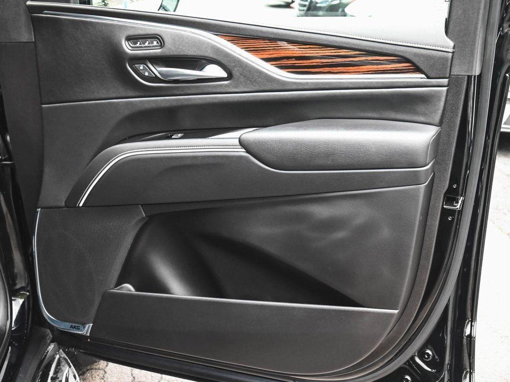 used 2023 Cadillac Escalade ESV car, priced at $62,590