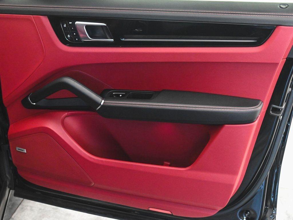 used 2022 Porsche Cayenne car, priced at $41,595