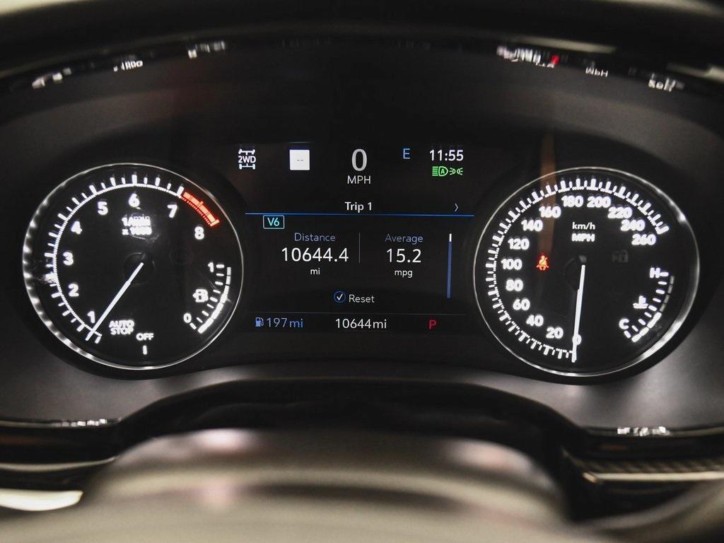 used 2024 Cadillac XT6 car, priced at $43,995