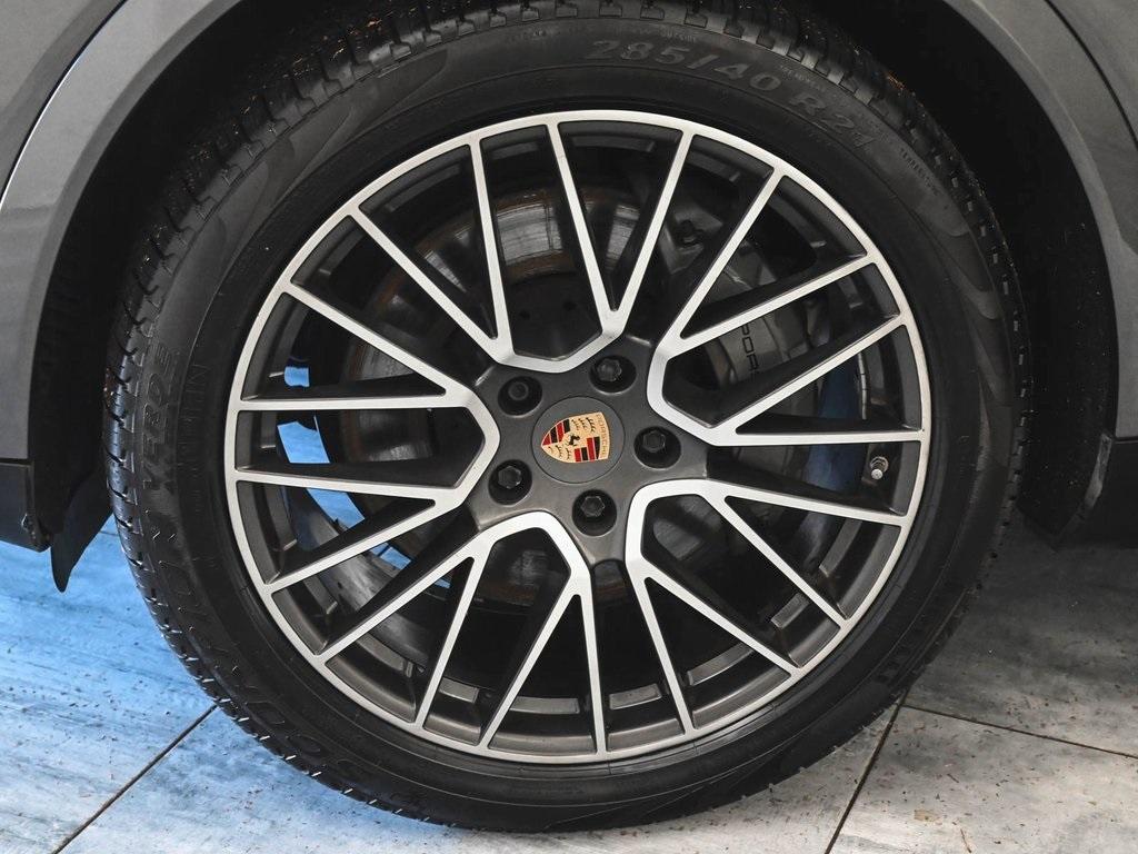 used 2020 Porsche Cayenne car, priced at $40,995