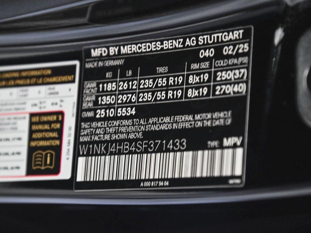 used 2025 Mercedes-Benz GLC 300 car, priced at $52,995