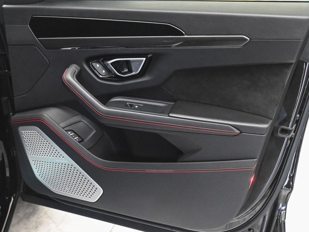 used 2020 Lamborghini Urus car, priced at $167,595