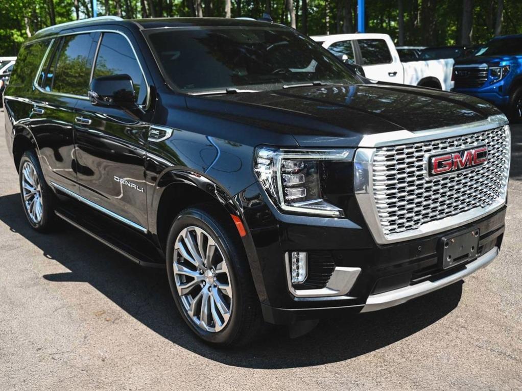 used 2023 GMC Yukon car, priced at $62,990