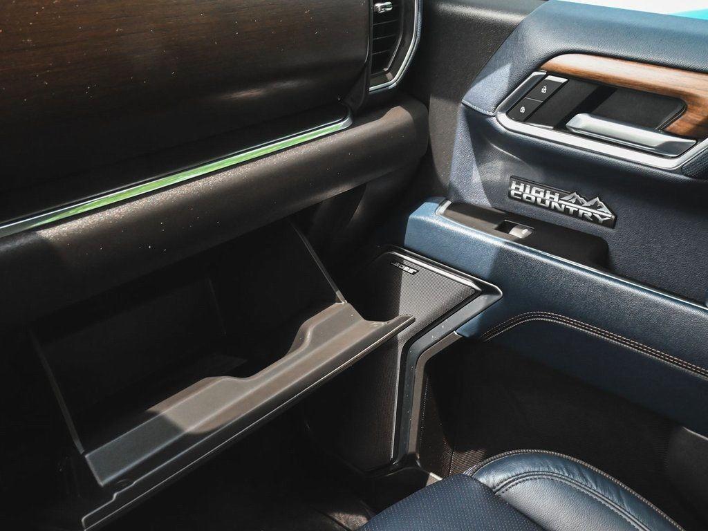 used 2024 Chevrolet Silverado 1500 car, priced at $53,990