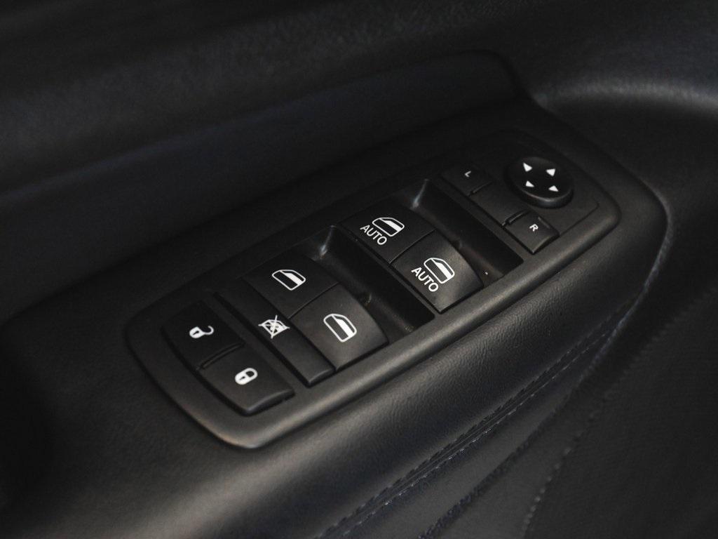used 2021 Jeep Grand Cherokee car, priced at $25,990