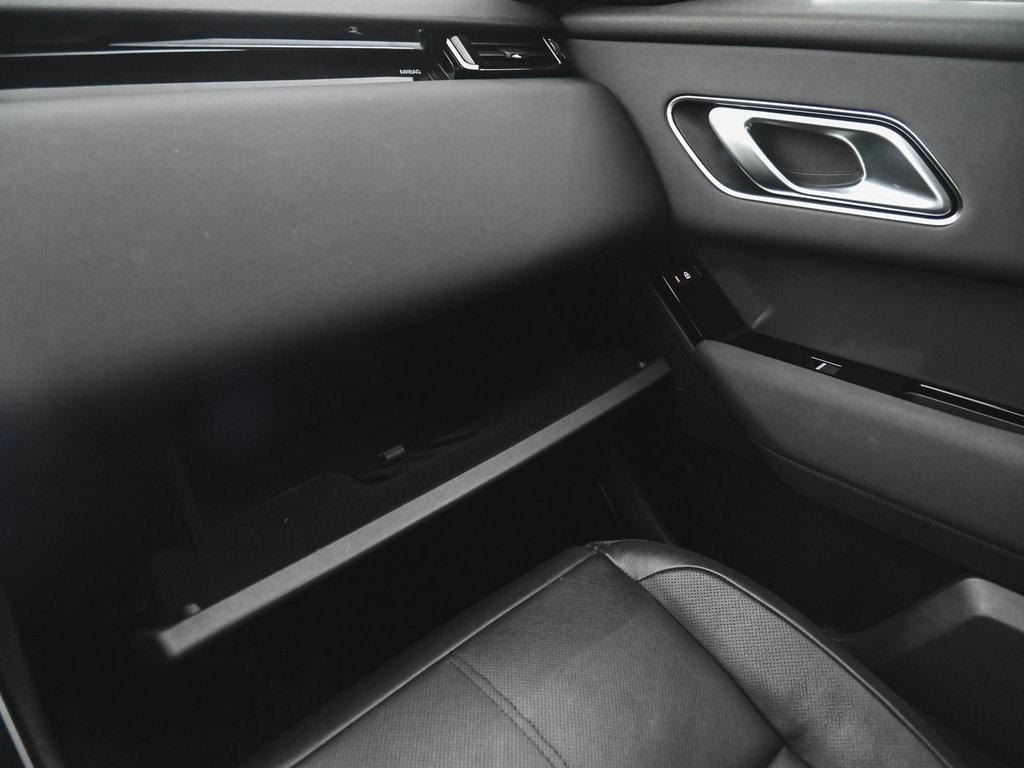 used 2025 Land Rover Range Rover Velar car, priced at $45,595