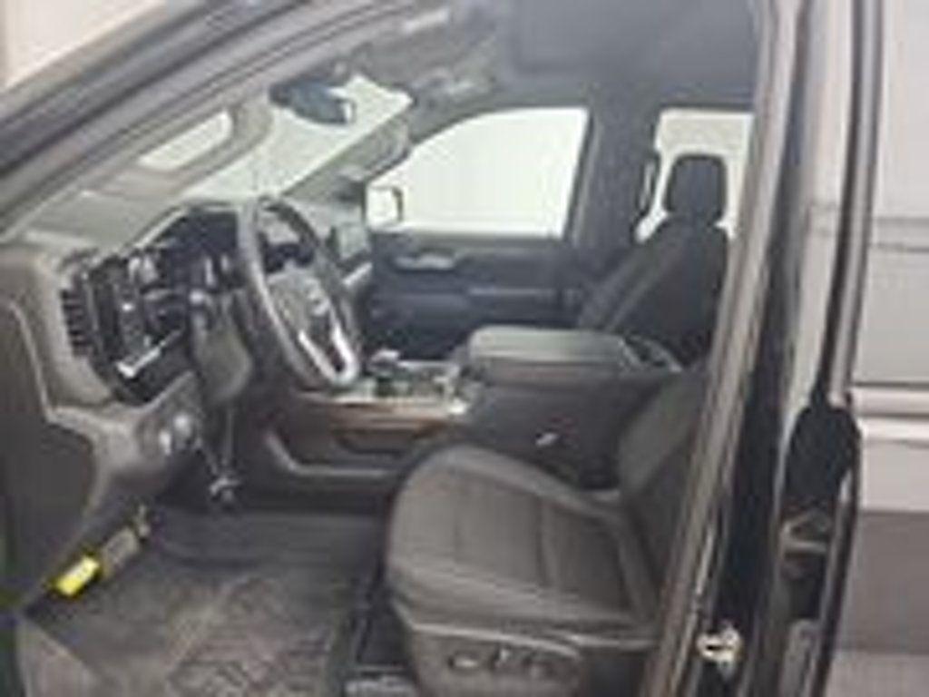 used 2023 GMC Sierra 1500 car, priced at $43,590